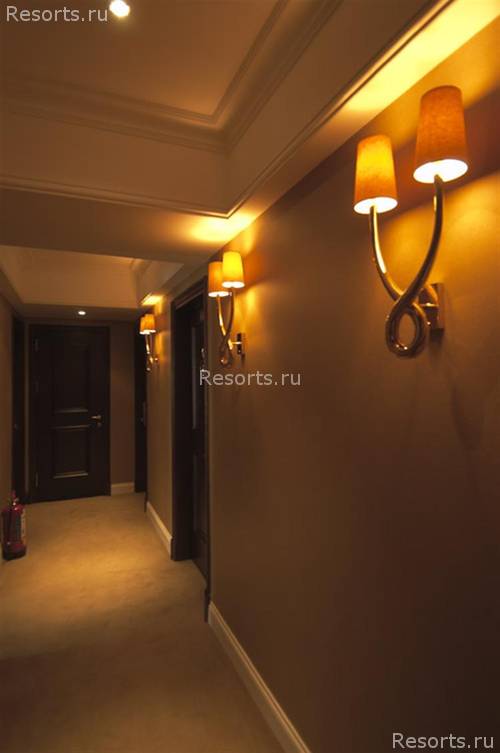 Hera Hotel 4